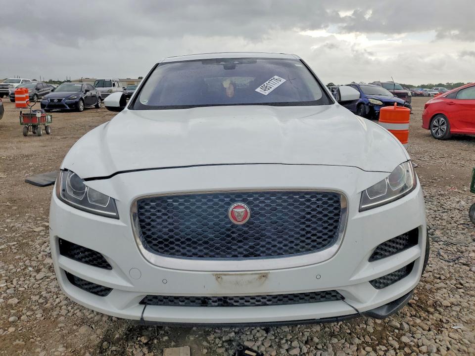 2020 Jaguar F-pace VIN SADCJ2FXXLA630766 COPART salvage auction — MECHANICAL, Tx - Certificate Of Title, sold $6,900 on 2026-07-09 (photo 5)