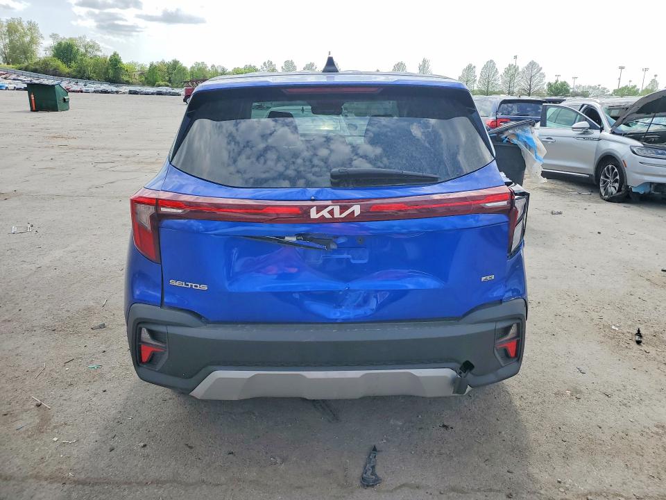 2024 Kia Seltos VIN KNDEPCAA4R7475794 COPART salvage auction — SIDE, Mo - Salvage Certificate Of Title, sold $3,900 on 2026-07-17 (photo 6)