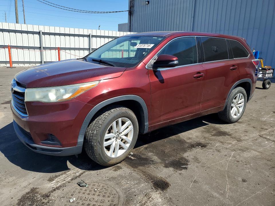 2016 Toyota Highlander VIN 5TDZARFH0GS018706 — COPART salvage auction photo