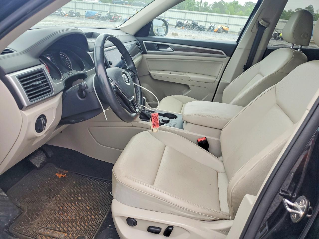 2019 Volkswagen Atlas VIN 1V2UR2CA0KC588666 COPART salvage auction — Minor Dent/Scratches, AL - CERTIFICATE OF TITLE (P), sold $4,100 on 2026-07-09 (photo 7)