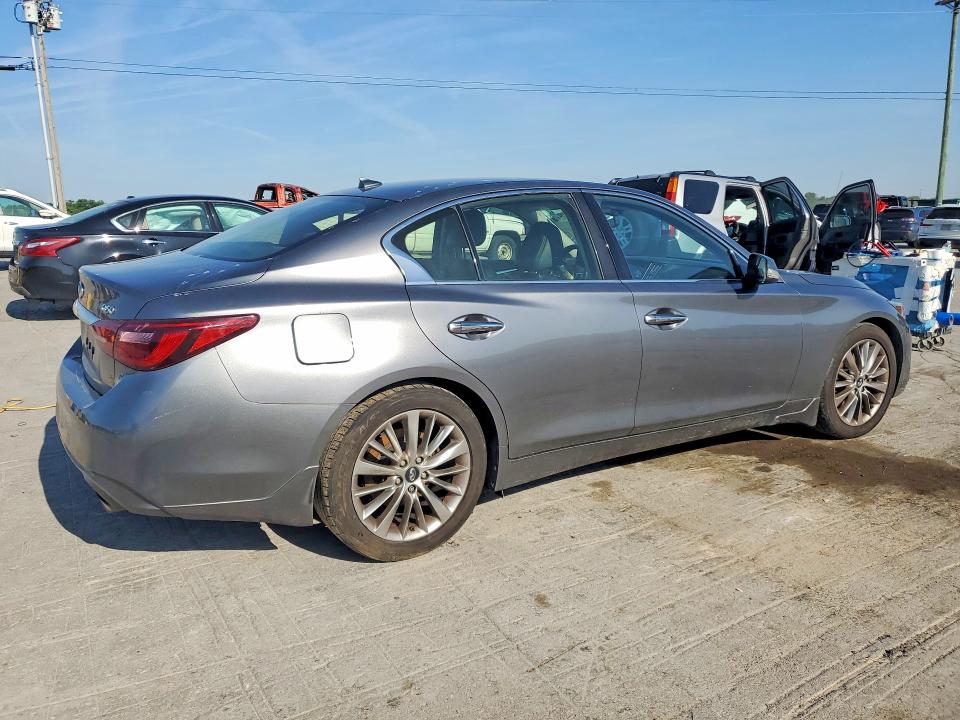 2019 Infiniti Q50 VIN JN1EV7AP1KM518192 COPART salvage auction — MINOR DENT/SCRATCHES, Tn - Salvage Certificate, sold $2,200 on 2026-07-22 (photo 3)