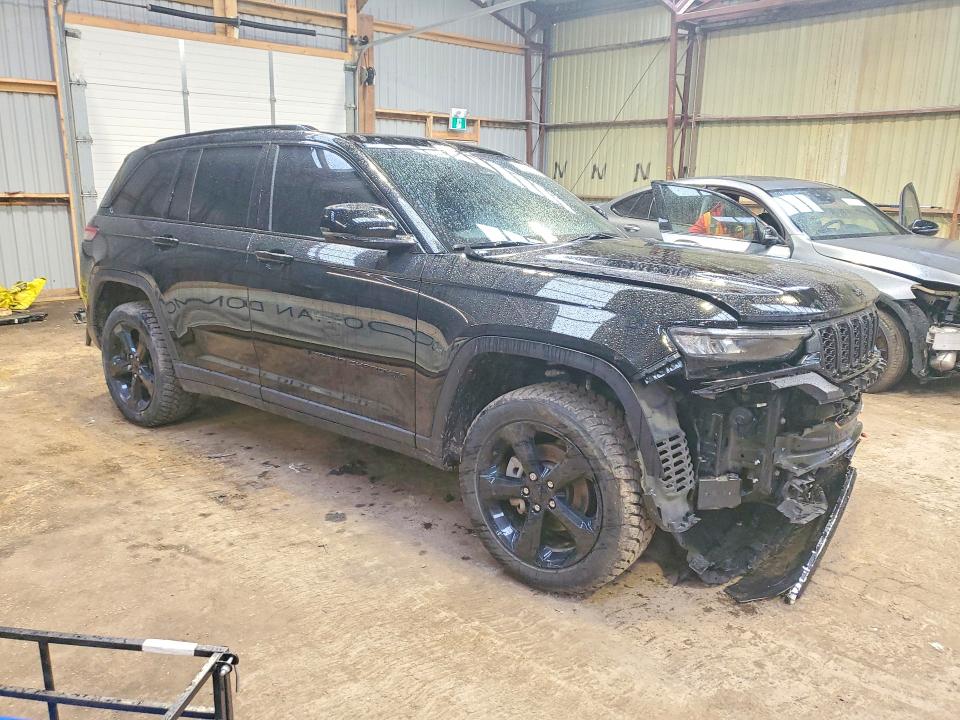 2024 Jeep Cherokee VIN 1C4RJHAG2RC250351 COPART salvage auction — FRONT END, On - Permit Salvage, sold $13,800 on 2026-07-02 (photo 4)