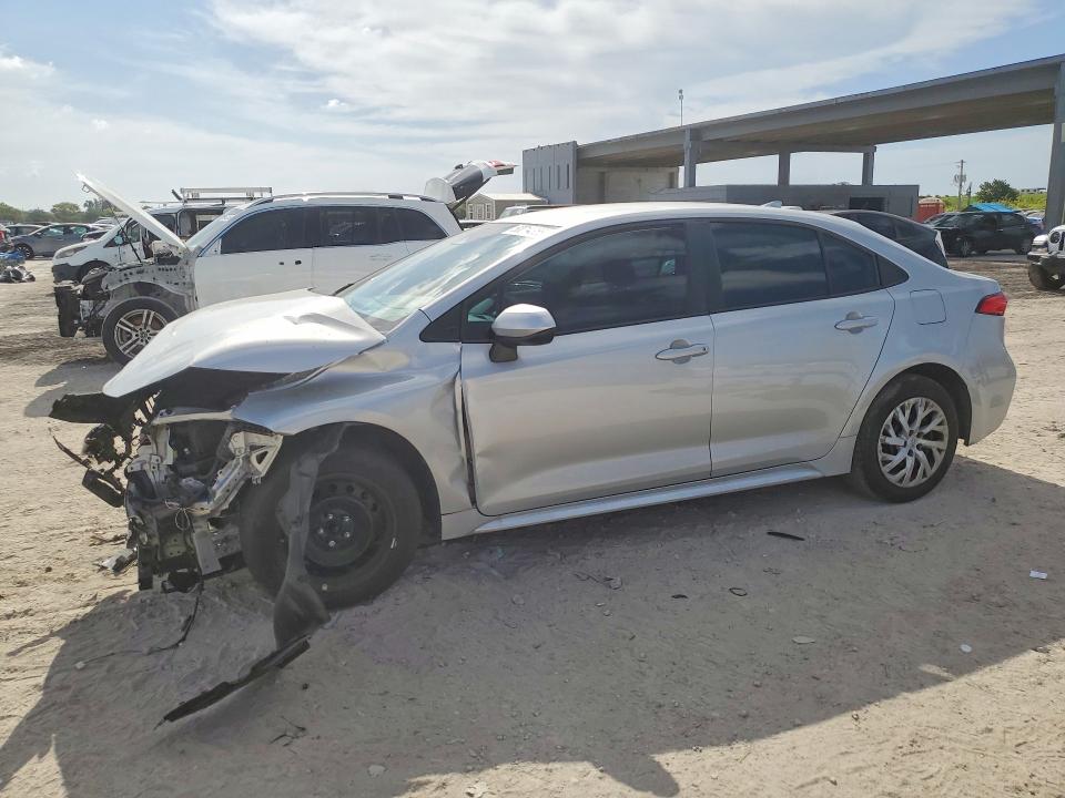2025 Toyota Corolla VIN 5YFB4MDE7SP299960 COPART salvage auction — FRONT END, Fl - Certificate Of Destruction, sold $2,800 on 2026-07-07 (photo 1)