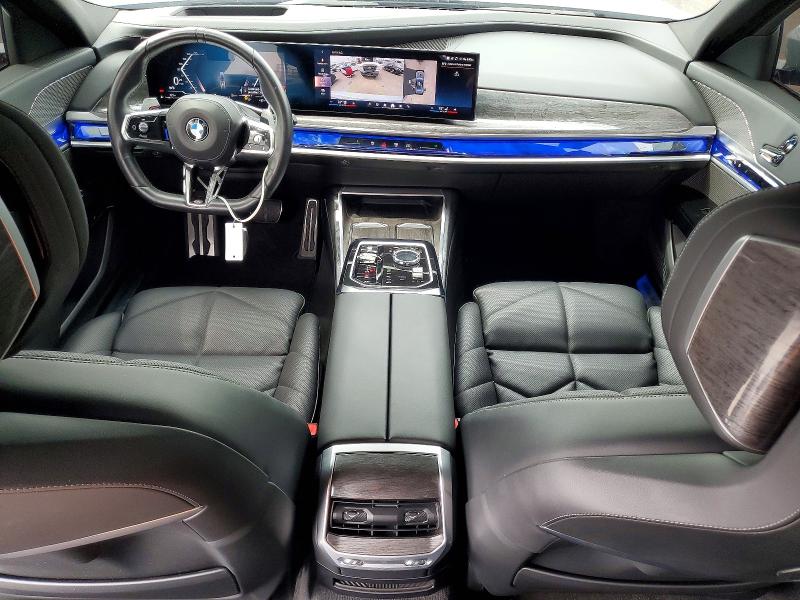 2024 BMW 7er VIN WBA23EH00RCP97991 COPART salvage auction — REAR END, Ca - Salvage Certificate, sold $41,500 on 2026-07-06 (photo 8)