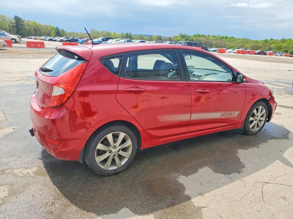 2013 Hyundai Accent VIN KMHCU5AE5DU069351 COPART salvage auction — MECHANICAL, Pa - Cert Of Title, sold $500 on 2026-07-23 (photo 3)