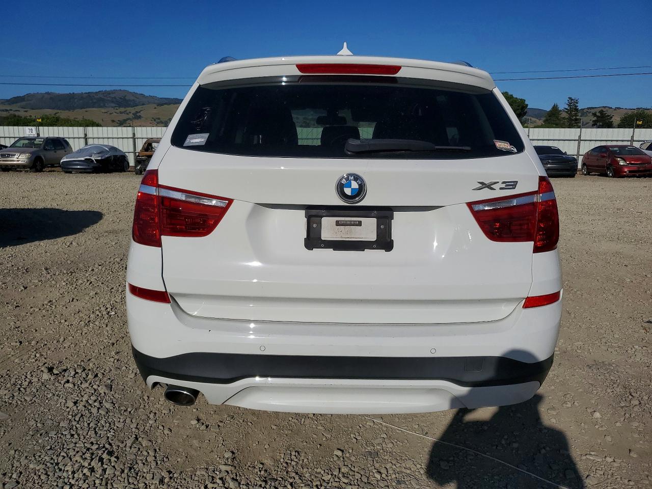 2015 BMW X3 VIN 5UXWY3C56F0E97917 COPART salvage auction — Minor Dent/Scratches, CA - DIS/DLR/EXP ONLY CLEAN TITLE (P), sold $3,450 on 2026-07-03 (photo 6)