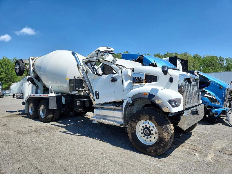 2026 Western star/auto car VIN 5KKHBPDV9TLWF5816 COPART salvage auction — ROLLOVER, IL - SALVAGE CERTIFICATE, sold $45,250 on 2026-07-09 (photo 1)