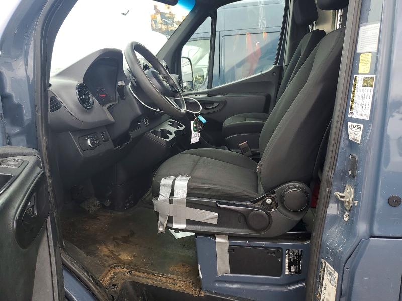 2019 Mercedes-benz Sprinter 2500 VIN WD4PF0CD7KP101368 COPART salvage auction — MINOR DENT/SCRATCHES, MI - CERT OF TITLE-SALVAGE VEHICLE, sold $3,550 on 2026-07-08 (photo 7)