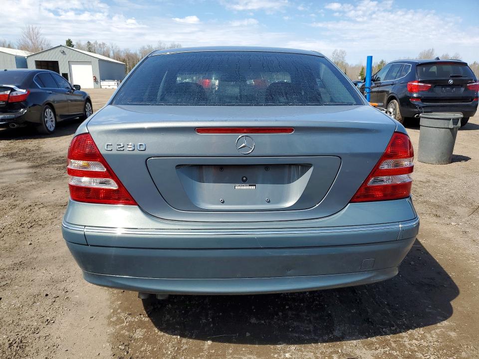 2007 Mercedes-benz C class VIN WDBRF52H07F866700 COPART salvage auction — MINOR DENT/SCRATCHES, On - Permit No Brand - Unfit, sold $525 on 2026-07-16 (photo 6)