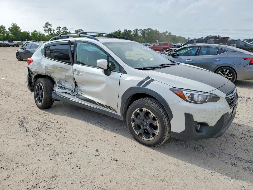 2023 Subaru Xv VIN JF2GTAEC3PH245452 COPART salvage auction — SIDE, Tx - Salvage Vehicle Title, sold $3,850 on 2026-07-10 (photo 4)