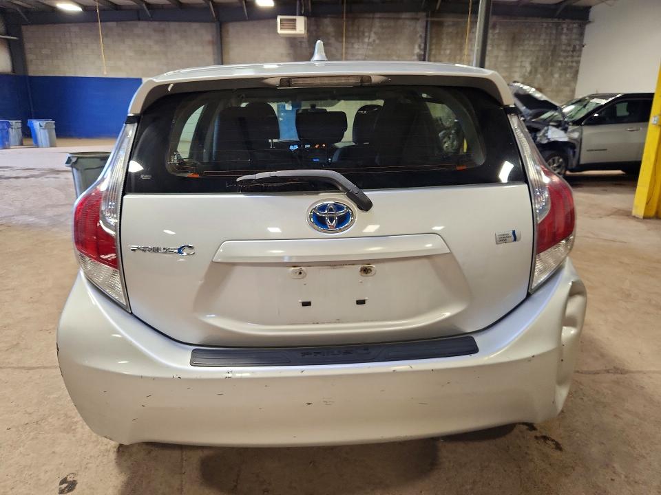 2015 Toyota Prius VIN JTDKDTB31F1107034 COPART salvage auction — SIDE, Salvage Title, sold $2,450 on 2026-07-20 (photo 6)