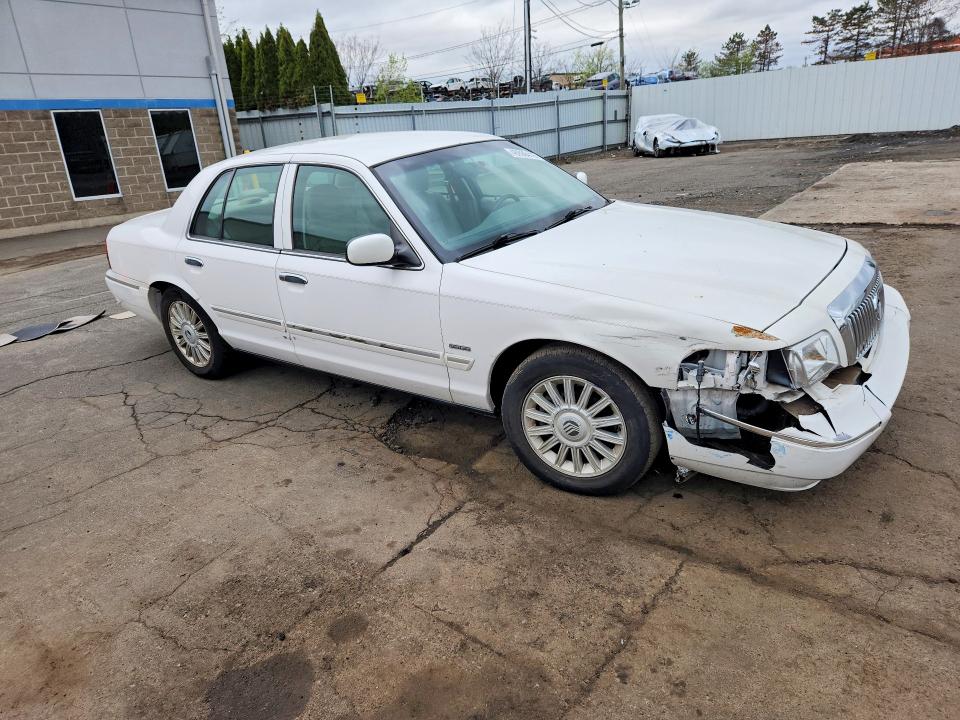 2009 Mercury Grand marquis VIN 2MEHM75V99X601778 COPART salvage auction — FRONT END, Ct - Cert Of Title-Salvage, sold $1,050 on 2026-07-10 (photo 4)