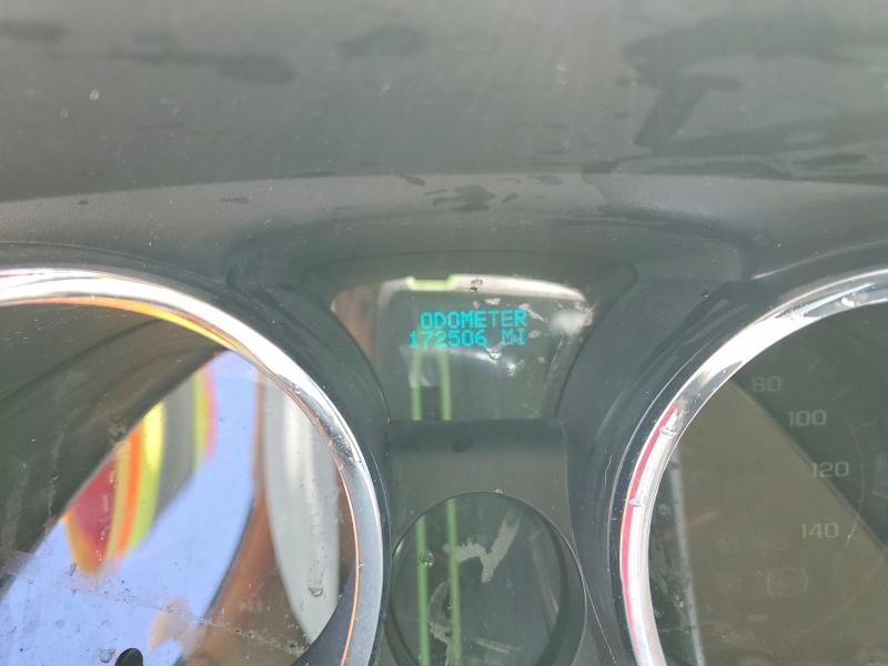 2011 Chevrolet Traverse VIN 1GNKRJED2BJ411209 COPART salvage auction — FRONT END, KY - CERT OF TITLE-SALVAGE, sold $325 on 2026-07-02 (photo 9)