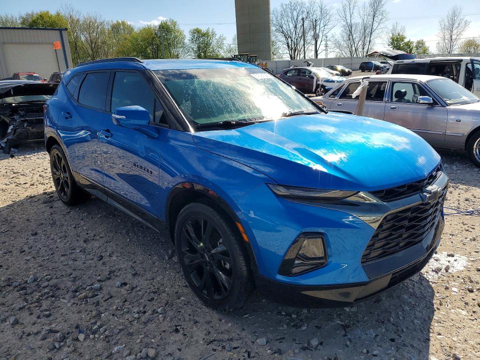 2020 Chevrolet Blazer VIN 3GNKBKRS5LS721969 COPART salvage auction — VANDALISM, Mi - Certificate Of Title, sold $15,500 on 2026-07-23 (photo 4)
