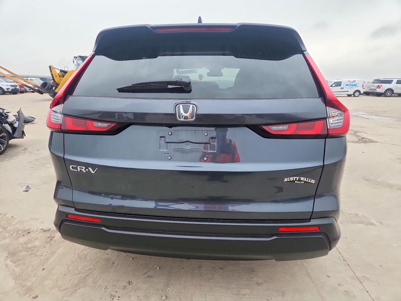 2026 Honda CR-V VIN 2HKRS3H20TH312822 COPART salvage auction — Front End, TX - SALVAGE VEHICLE TITLE, sold $11,200 on 2026-07-09 (photo 6)