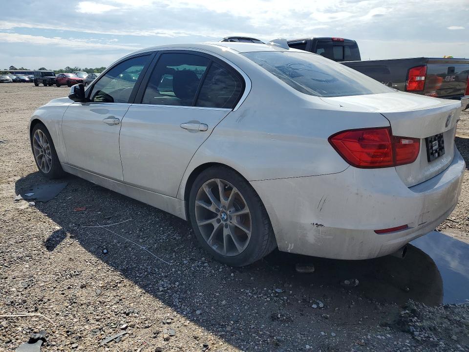 2015 BMW 3er VIN WBA3B1C5XFK139812 COPART salvage auction — SIDE, Tx - Certificate Of Title, sold $1,850 on 2026-07-23 (photo 2)
