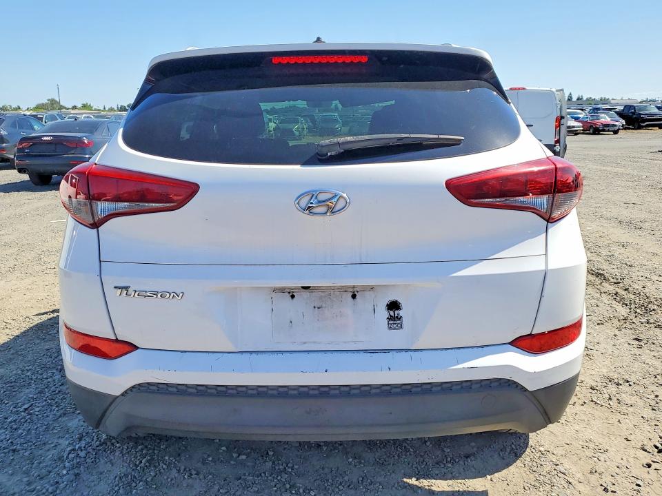 2016 Hyundai Tucson VIN KM8J33A48GU034233 COPART salvage auction — FRONT END, Fl - Dis/Dlr/Exp Only Clean Title, sold $2,500 on 2026-07-28 (photo 6)