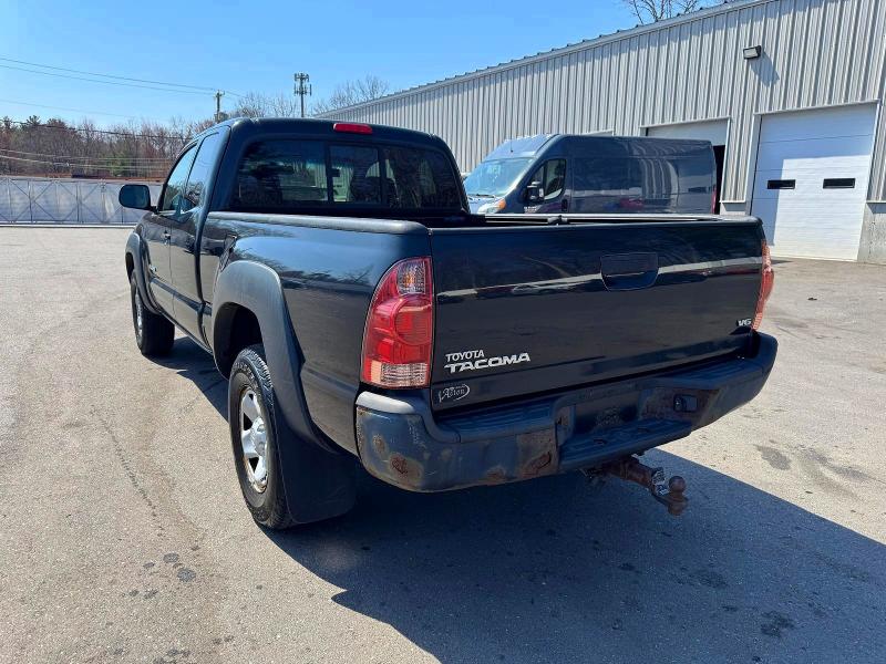 2007 Toyota Tacoma VIN 5TEUU42N27Z452600 COPART salvage auction — MINOR DENT/SCRATCHES, Ma - Certificate Of Title, sold $4,100 on 2026-07-14 (photo 2)