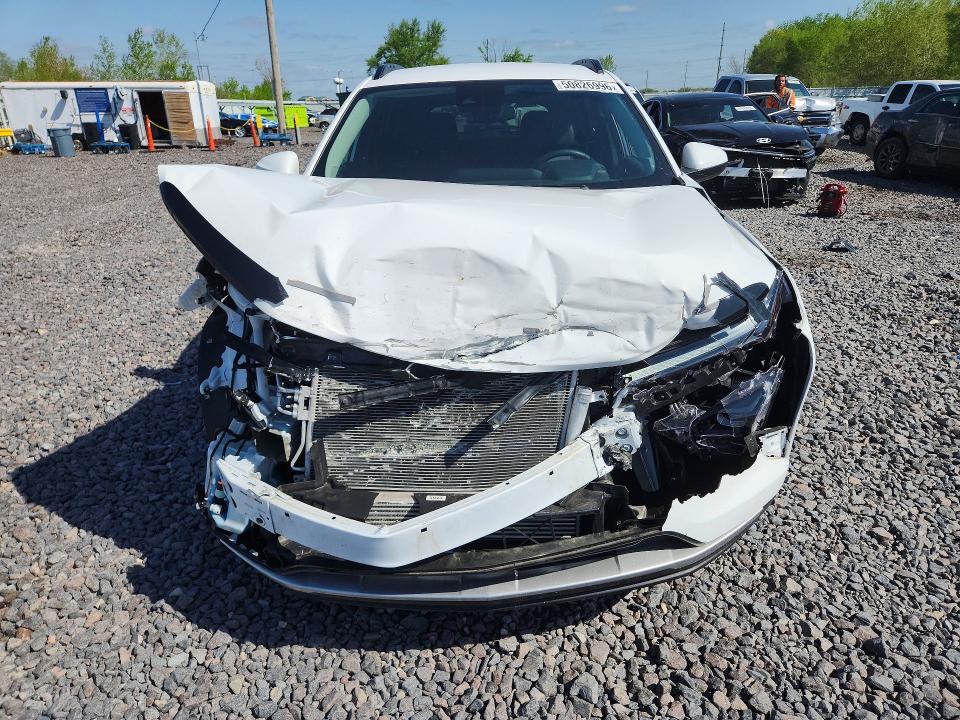 2025 Chevrolet Trax VIN KL77LHEP1SC234530 COPART salvage auction — FRONT END, Il - Salvage Certificate, sold $2,750 on 2026-07-20 (photo 5)