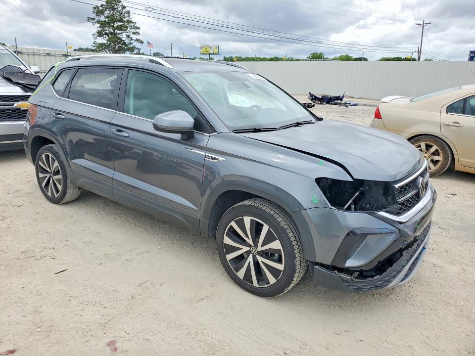 2022 Volkswagen Taos VIN 3VVRX7B22NM040841 COPART salvage auction — REAR END, AL - CERT OF TITLE-SALVAGE TITLE, sold $2,300 on 2026-07-02 (photo 4)