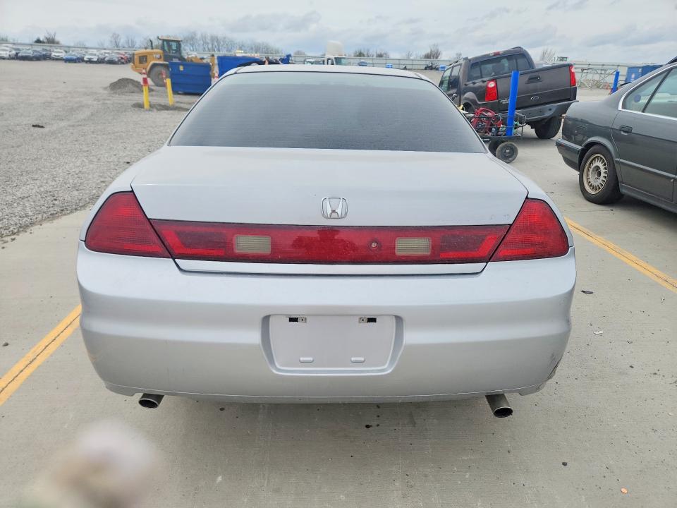 2001 Honda Accord VIN 1HGCG22521A019949 COPART salvage auction — FRONT END, Ky - Cert Of Title-Salvage, sold $325 on 2026-07-09 (photo 6)