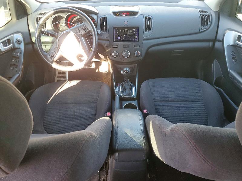 2011 Kia Forte VIN KNAFW5A32B5330028 COPART salvage auction — MINOR DENT/SCRATCHES, Tx - Salvage Vehicle Title, sold $525 on 2026-07-08 (photo 8)