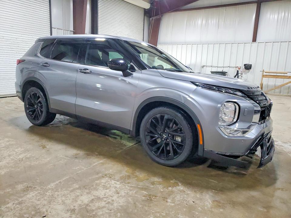 2023 Mitsubishi Outlander VIN JA4J4UA8XPZ030417 COPART salvage auction — FRONT END, PA, sold $4,900 on 2026-07-22 (photo 4)