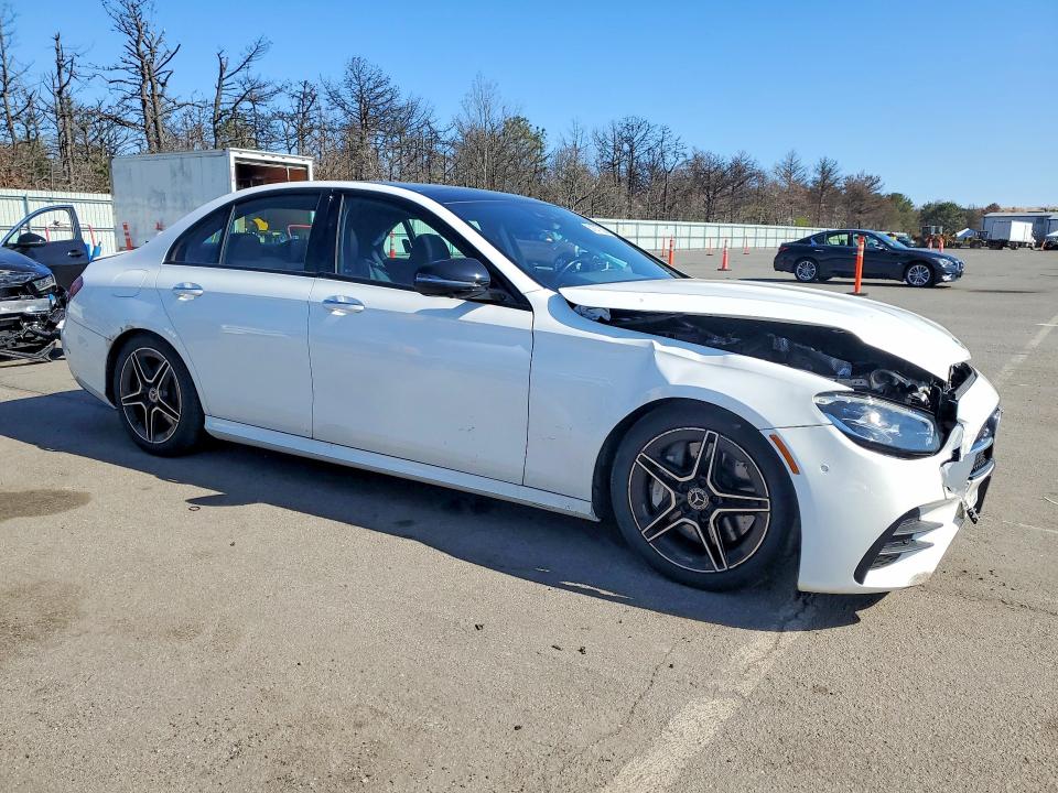 2023 Mercedes-benz E-klasse VIN W1KZF5KBXPB157962 COPART salvage auction — FRONT END, Salvage Title, sold $20,700 on 2026-07-20 (photo 4)
