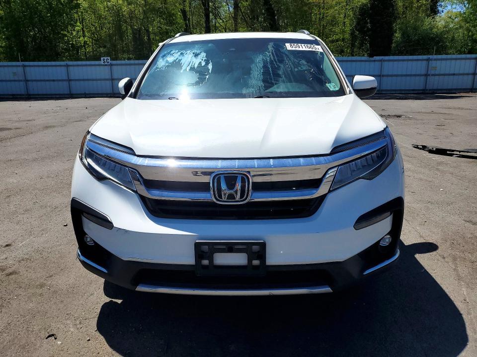 2022 Honda Pilot VIN 5FNYF6H60NB060737 COPART salvage auction — WATER/FLOOD, Va - Certificate Of Title, sold $2,600 on 2026-07-02 (photo 5)