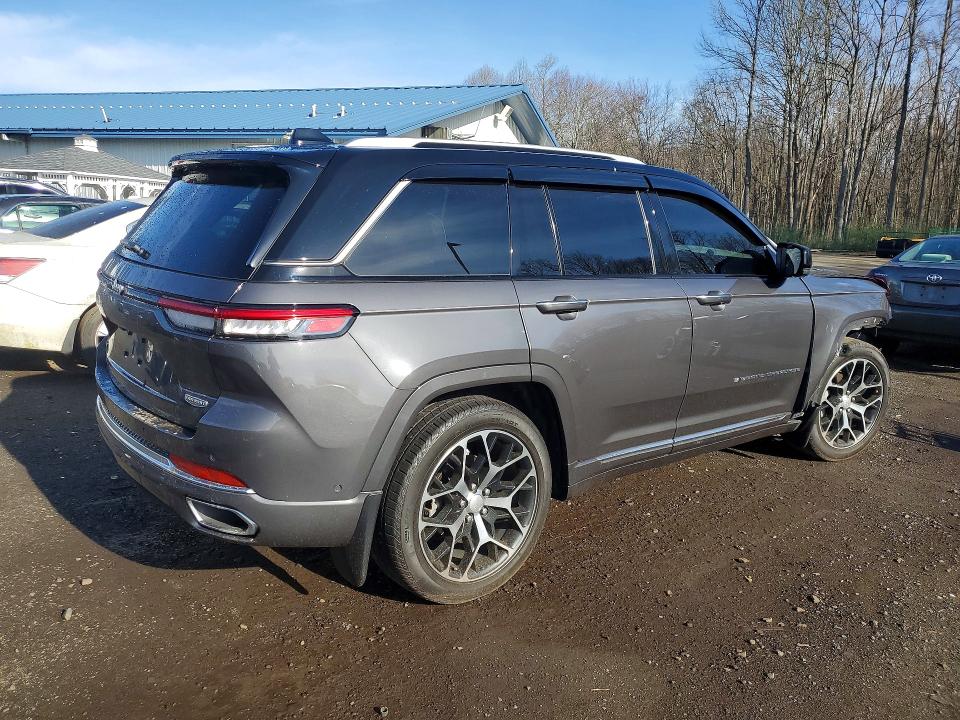 2023 Jeep Cherokee VIN 1C4RJHEGXP8712391 COPART salvage auction — FRONT END, MA - CERT OF TITLE-SALVAGE, sold $18,000 on 2026-07-02 (photo 3)