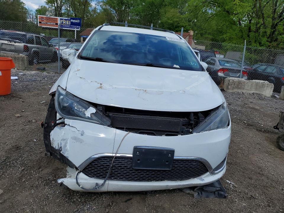 2019 Chrysler Pacifica VIN 2C4RC1BG8KR539943 COPART salvage auction — FRONT END, Md - Cert Of Salvage > 75% Damage, sold $2,000 on 2026-07-02 (photo 5)