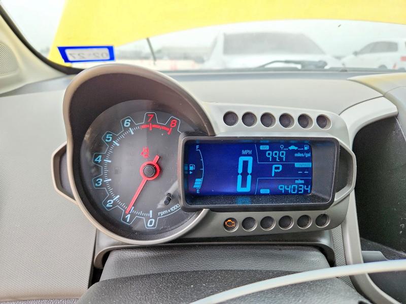 2015 Chevrolet SONIC VIN 1G1JC6SH2F4178990 COPART salvage auction — FRONT END, Tx - Salvage Vehicle Title, sold $925 on 2026-07-02 (photo 9)