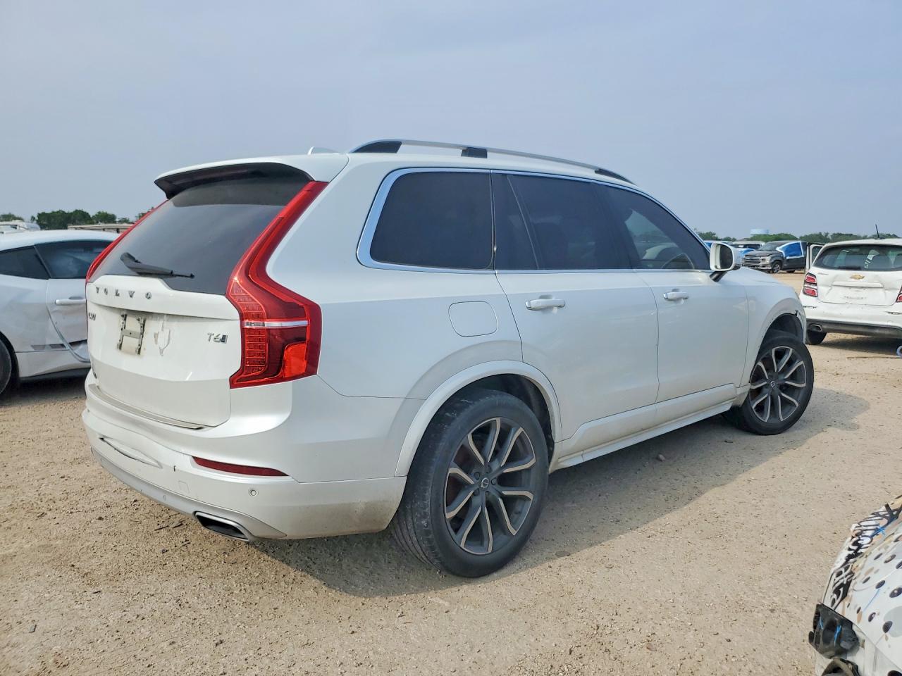 2016 Volvo XC90 VIN YV4A22PK1G1051042 COPART salvage auction — Minor Dent/Scratches, TX - CERTIFICATE OF TITLE, sold $3,150 on 2026-07-02 (photo 3)