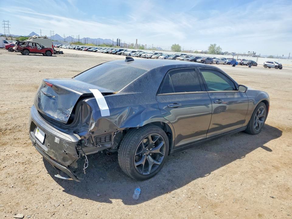 2022 Chrysler 300 VIN 2C3CCABG5NH236400 COPART salvage auction — REAR END, Id - Salvage Certificate Of Title, sold $7,400 on 2026-07-10 (photo 3)