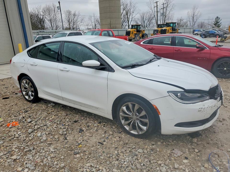 2015 Chrysler 200 VIN 1C3CCCBB0FN689042 COPART salvage auction — FRONT END, In - Cert Of Title-Salvage Title, sold $200 on 2026-07-09 (photo 4)