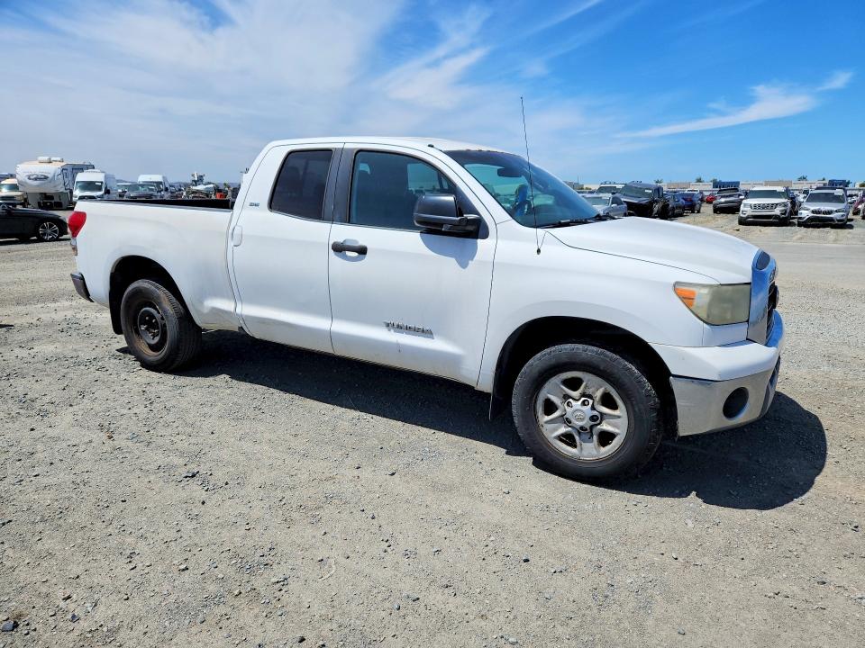 2008 Toyota Tundra VIN 5TFRU54148X009136 COPART salvage auction — MINOR DENT/SCRATCHES, CA - DIS/DLR/EXP ONLY CLEAN TITLE (P), sold $1,900 on 2026-07-28 (photo 4)