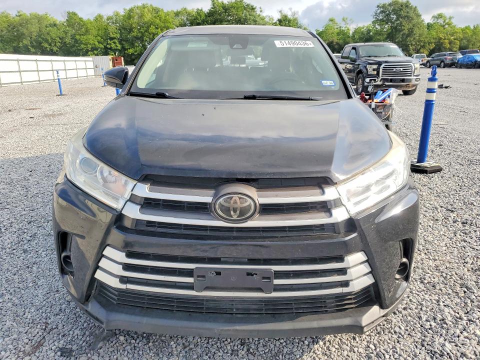 2018 Toyota Highlander VIN 5TDZZRFH7JS247223 COPART salvage auction — SIDE, Tx - Salvage Vehicle Title, sold $3,650 on 2026-07-06 (photo 5)
