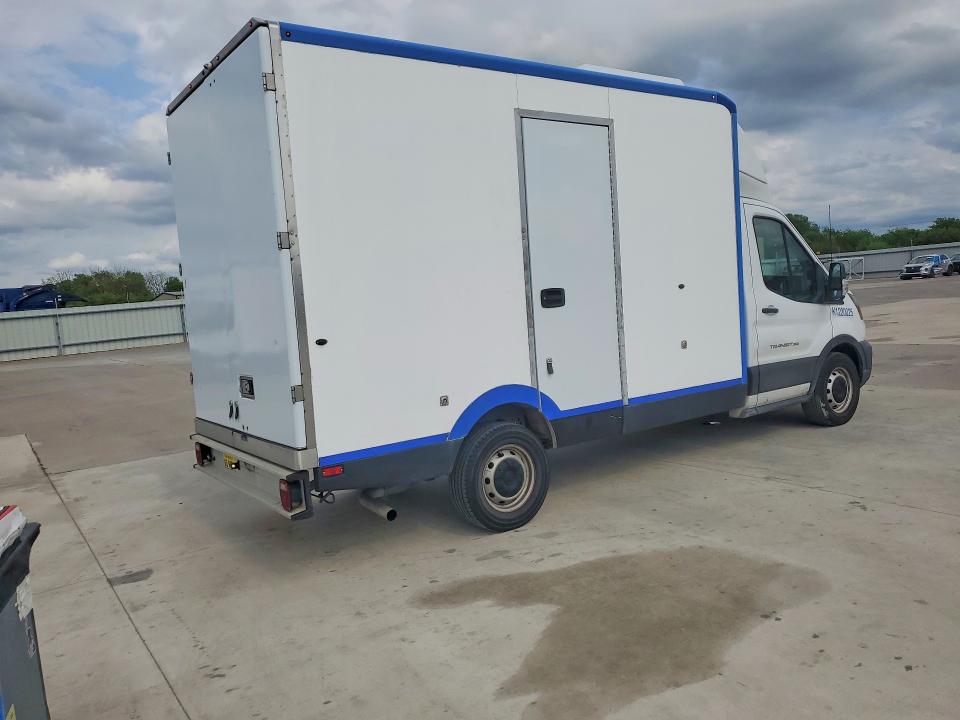 2021 Ford Transit VIN 1FDBW5Z80MKA96425 COPART salvage auction — NORMAL WEAR, TX - CERTIFICATE OF TITLE, sold $17,000 on 2026-07-30 (photo 3)