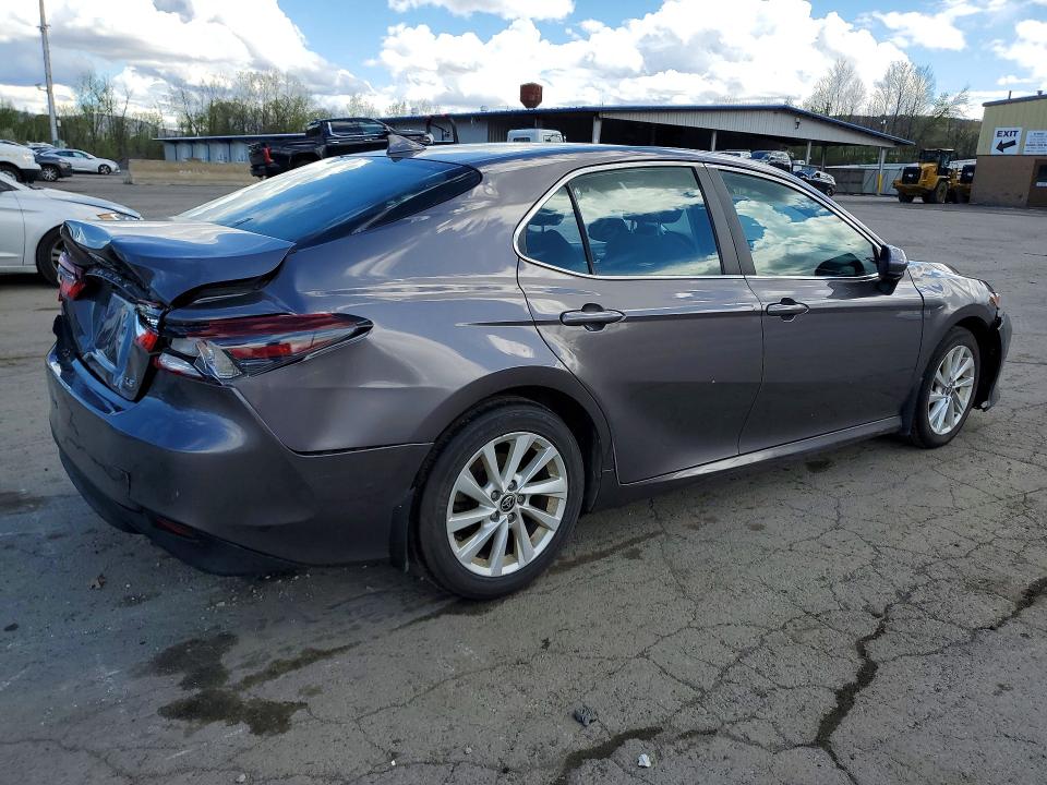 2022 Toyota Camry VIN 4T1C11AK7NU629475 COPART salvage auction — REAR END, Ny - Mv-907A Salvage Certificate, sold $6,300 on 2026-07-02 (photo 3)