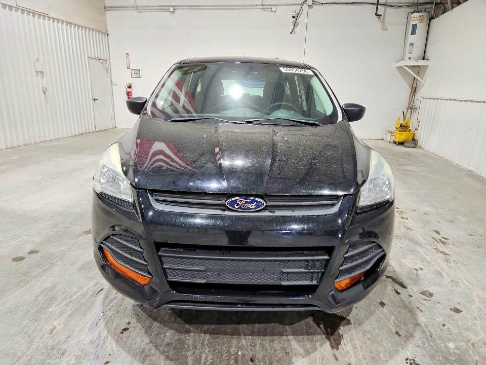 2016 Ford Escape VIN 1FMCU0F7XGUB12616 COPART salvage auction — MINOR DENT/SCRATCHES, Ok - Certificate Of Title (P), sold $725 on 2026-07-10 (photo 5)