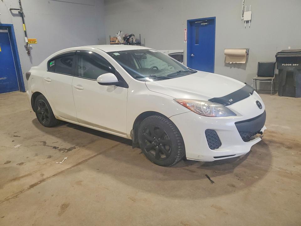 2013 Mazda 3 VIN JM1BL1UF1D1736062 COPART salvage auction — FRONT END, NB - SALVAGE TITLE, sold $325 on 2026-07-09 (photo 4)