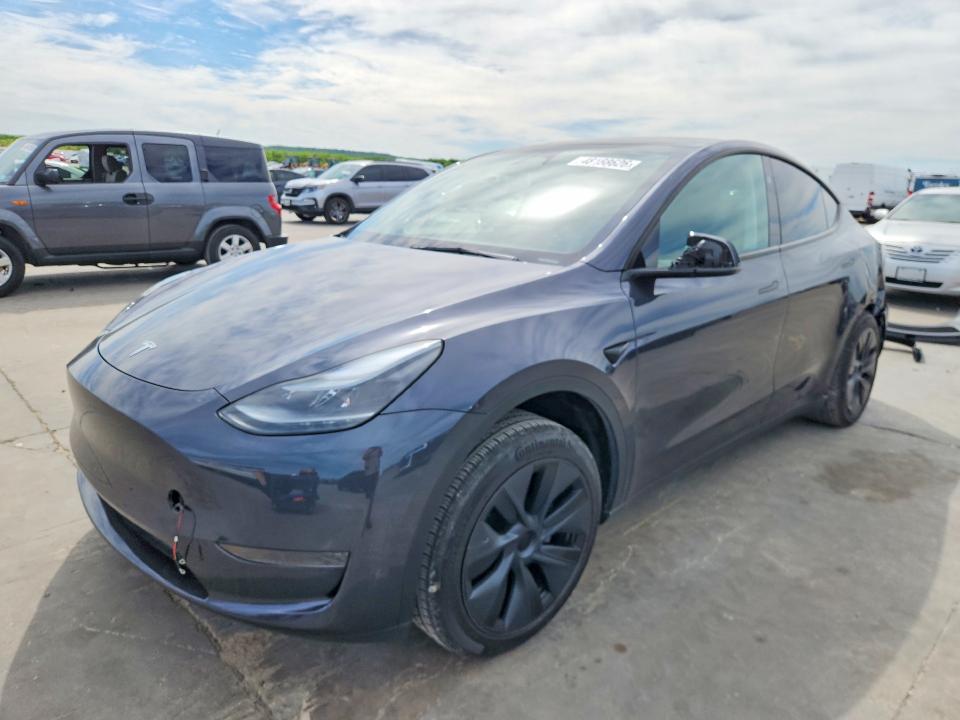 2025 Tesla Model y VIN 7SAYGDED1SA376194 COPART salvage auction — SIDE, Tx - Certificate Of Title, sold $16,100 on 2026-07-16 (photo 1)