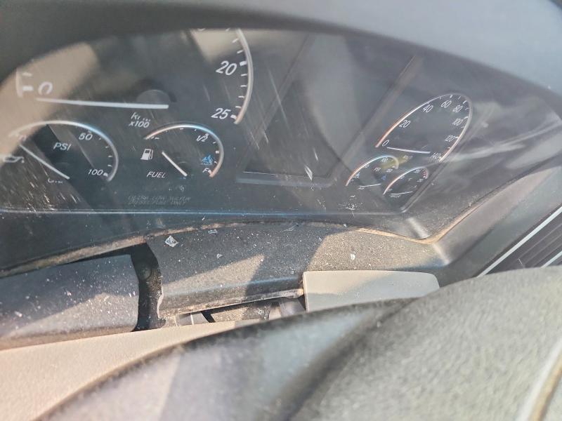 2019 Freightliner Cascadia 126 VIN 3AKJHHDR5KSKJ4744 COPART salvage auction — FRONT END, ON - PERMIT NO BRAND - UNFIT, sold $70 on 2026-07-07 (photo 8)