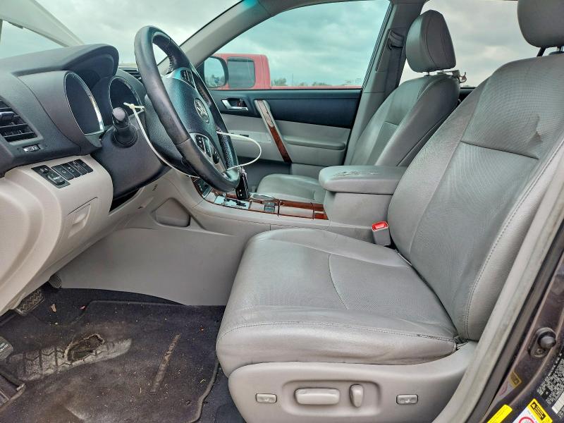 2013 Toyota Highlander VIN 5TDYK3EH3DS097307 COPART salvage auction — FRONT END, Tx - Salvage Vehicle Title, sold $5,000 on 2026-07-07 (photo 7)