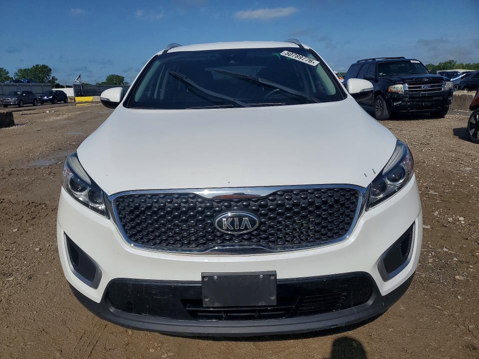 2017 Kia Sorento VIN 5XYPGDA31HG289115 COPART salvage auction — VANDALISM, Id - Salvage Certificate Of Title, sold $2,400 on 2026-07-07 (photo 5)