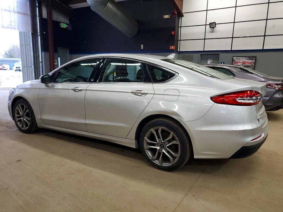 2019 Ford Fusion VIN 3FA6P0CD0KR180464 COPART salvage auction — MINOR DENT/SCRATCHES, MA - CERTIFICATE OF TITLE, sold $1,100 on 2026-07-10 (photo 2)