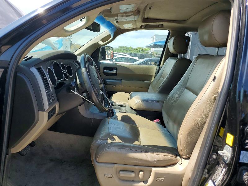 2011 Toyota Sequoia VIN 5TDJY5G13BS048729 COPART salvage auction — MINOR DENT/SCRATCHES, FL - CERT OF TITLE SLVG REBUILDABLE, sold $4,050 on 2026-07-31 (photo 7)