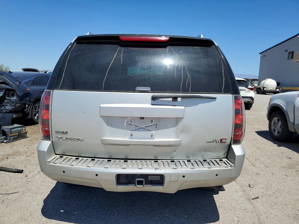 2010 Gmc Yukon VIN 1GKUKEEF0AR236011 COPART salvage auction — FRONT END, Az - Cert Of Title-Restored Salvage, sold $2,150 on 2026-07-10 (photo 6)