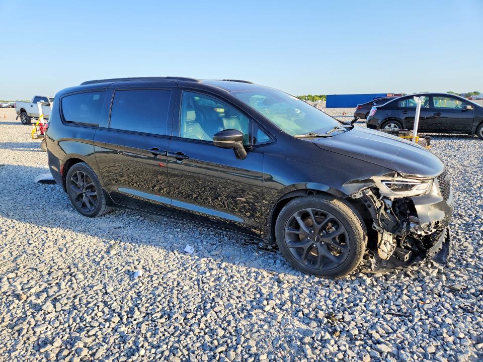 2022 Chrysler Pacifica VIN 2C4RC1BG8NR106997 COPART salvage auction — FRONT END, Fl - Certificate Of Destruction, sold $5,600 on 2026-07-09 (photo 4)