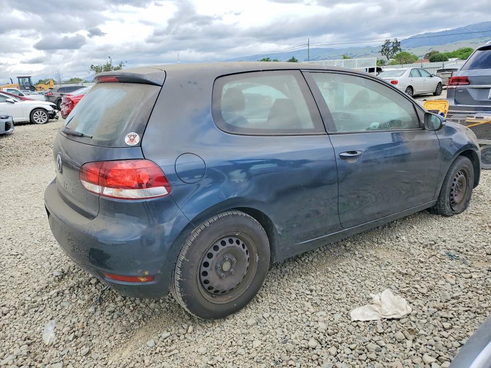 2010 Volkswagen Golf VIN WVWBB7AJ9AW263900 COPART salvage auction — MINOR DENT/SCRATCHES, Ca - Dis/Dlr/Exp App For Dup Clean, sold $600 on 2026-07-02 (photo 3)